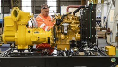 Selwood chooses Caterpillar